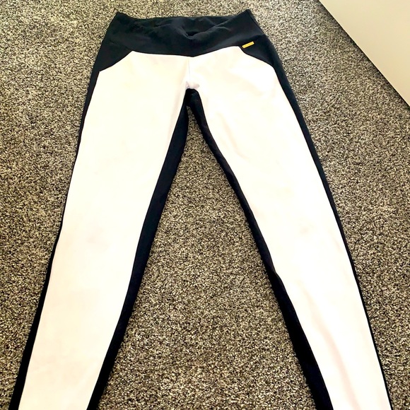 Cleo Harper Pants - Leggings